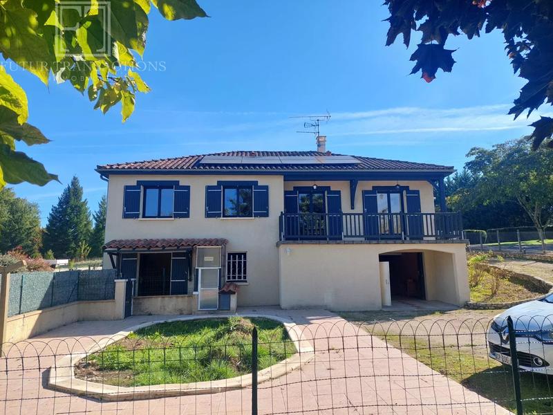 Maison - 168 m² - 7 pièces