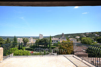 Maison en pierre - 235 m² - 9 pièces