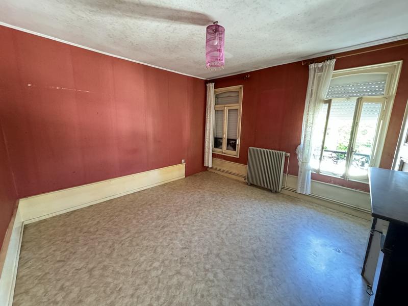 Maison - 102 m² - 4 pièces