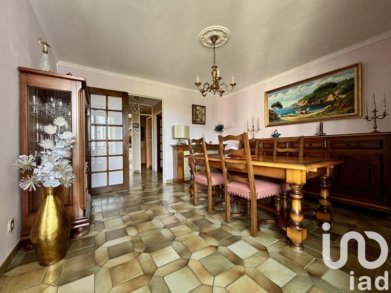 Appartement - 82 m² - 4 pièces