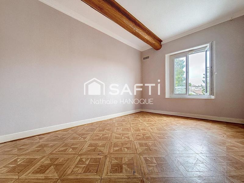 Maison - 122 m² - 6 pièces