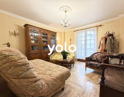 Maison traditionnelle - 144 m² - 6 pièces