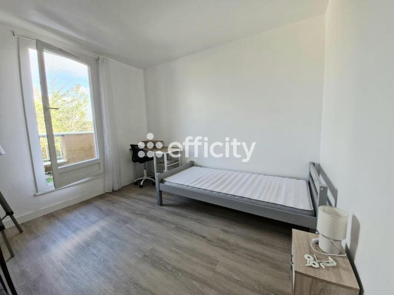 Appartement - 95 m² - 5 pièces