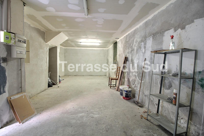 Immeuble - 84 m² - 5 pièces