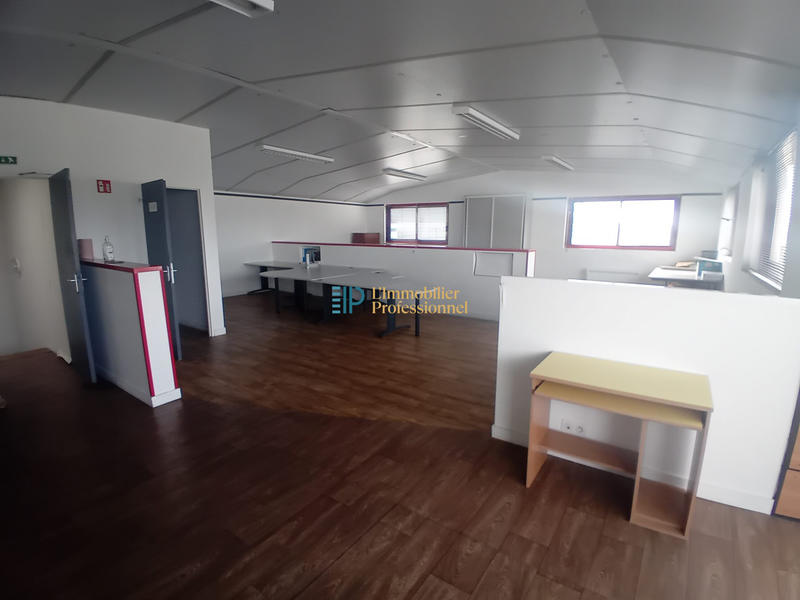Local d'activités - 6 200 m²
