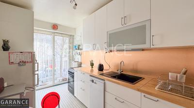 Appartement - 82 m² - 4 pièces