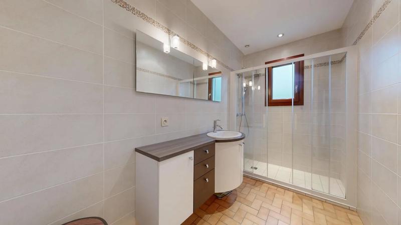 Maison - 117 m² - 5 pièces