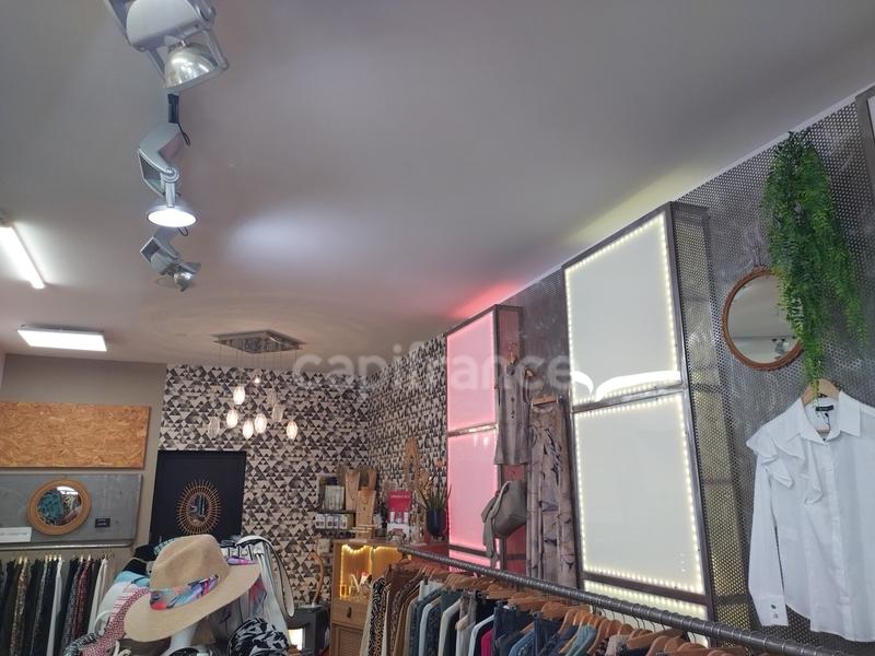 Fonds de commerce - 150 m²