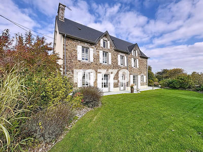 Maison - 135 m² - 6 pièces