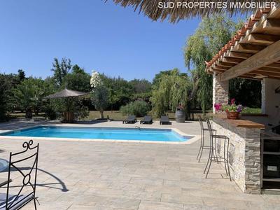 Propriété - 200 m² - 7 pièces