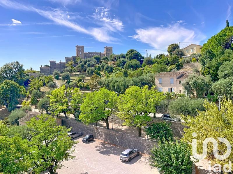 Appartement - 60 m² - 4 pièces