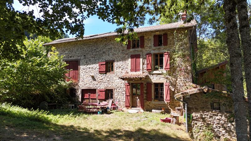 Maison - 367 m² - 11 pièces