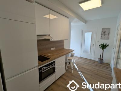 Chambre - 14 m² - 1 pièce