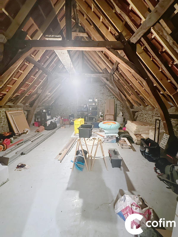 Maison - 203 m² - 7 pièces