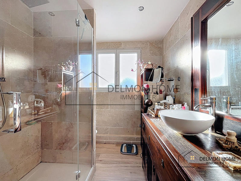 Duplex - 126 m² - 5 pièces