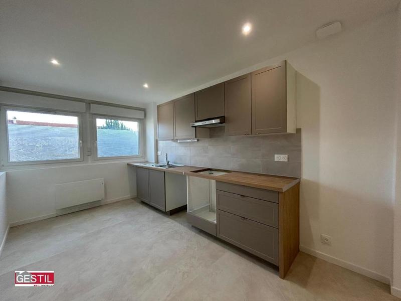 Appartement - 115 m² - 5 pièces