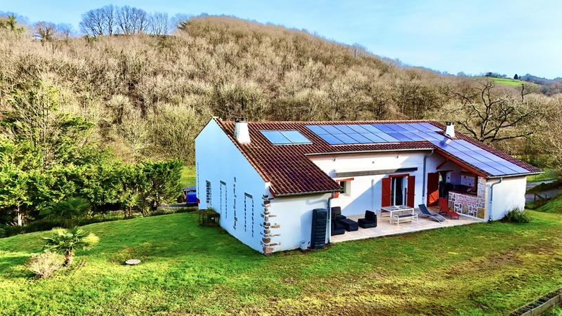 Maison contemporaine - 158 m² - 5 pièces