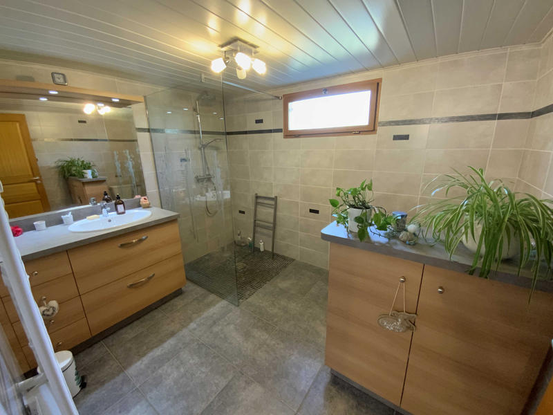 Maison - 146 m² - 7 pièces