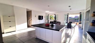 Maison - 194 m² - 8 pièces