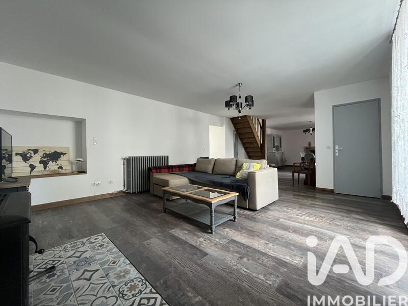 Maison - 152 m² - 6 pièces