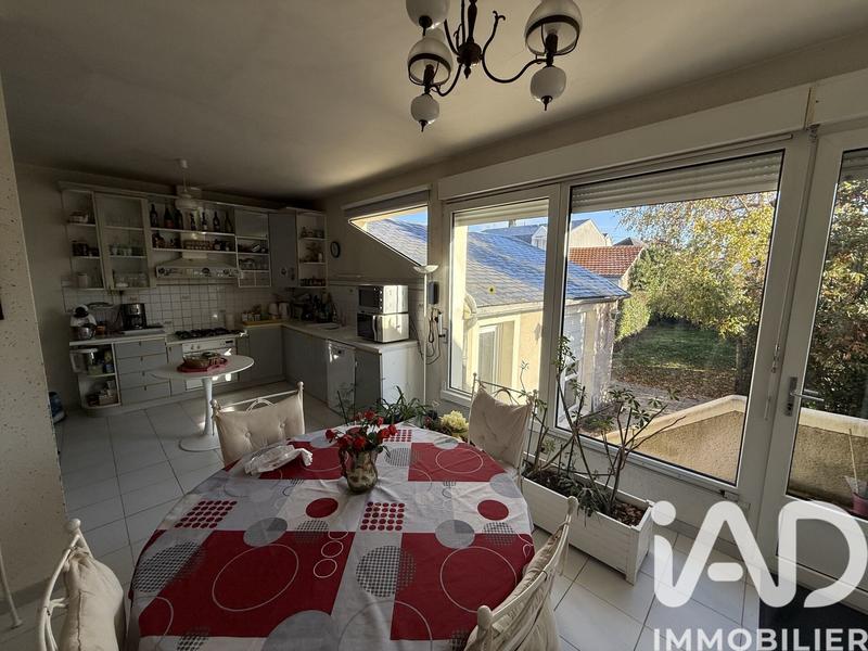 Maison - 135 m² - 6 pièces