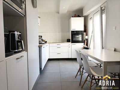 Appartement - 95 m² - 5 pièces