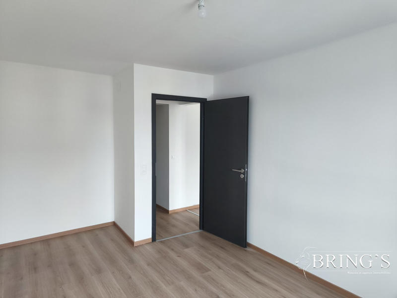 Appartement - 93 m² - 4 pièces