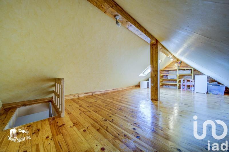 Maison de village - 248 m² - 7 pièces