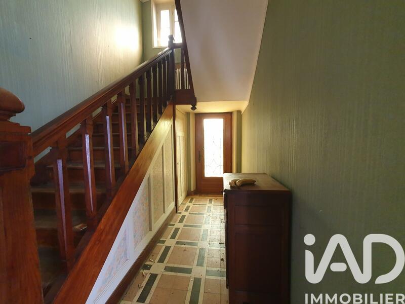 Maison - 200 m² - 4 pièces