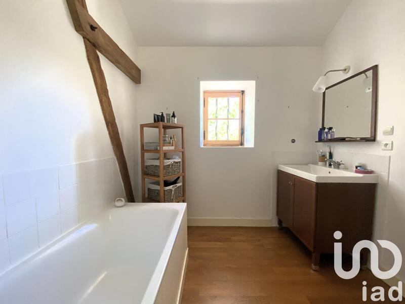 Maison - 680 m² - 28 pièces