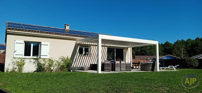 Maison - 83 m² - 3 pièces