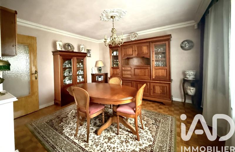 Maison - 88 m² - 5 pièces