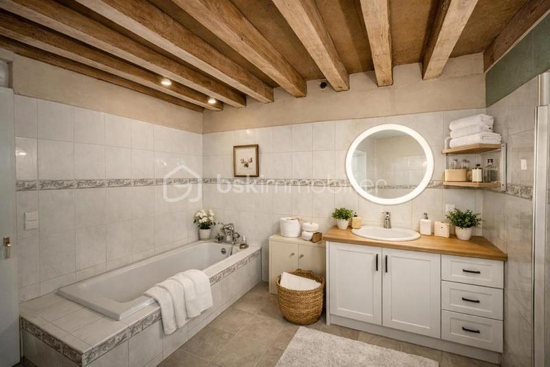 Maison ancienne - 140 m² - 3 pièces