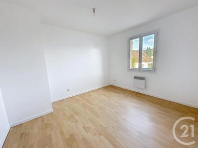 Maison - 114 m² - 7 pièces