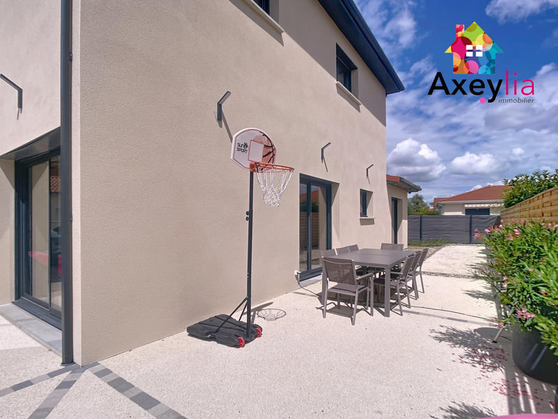 Maison - 120 m² - 6 pièces