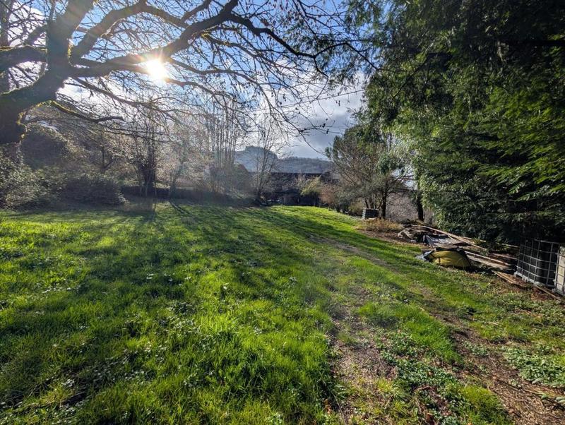 Maison en pierre - 200 m² - 5 pièces