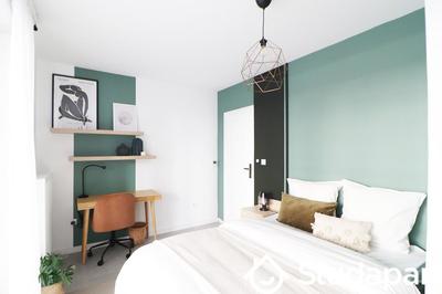 Chambre - 11 m² - 1 pièce