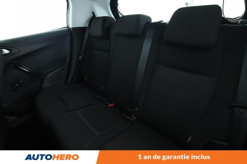 Peugeot 208 1.6 Blue-HDi Active Business 5p 100 ch