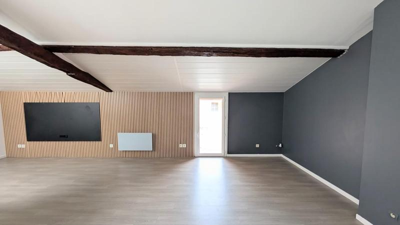 Appartement - 80 m² - 3 pièces