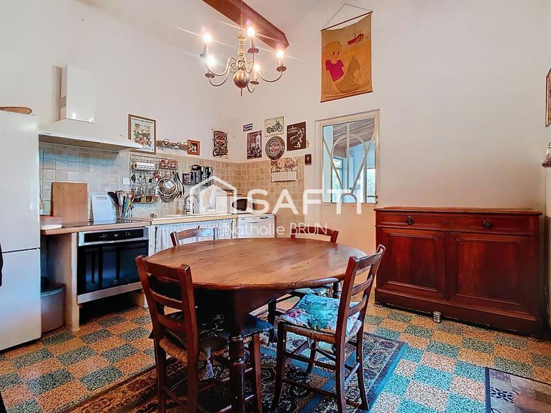 Maison - 95 m² - 3 pièces