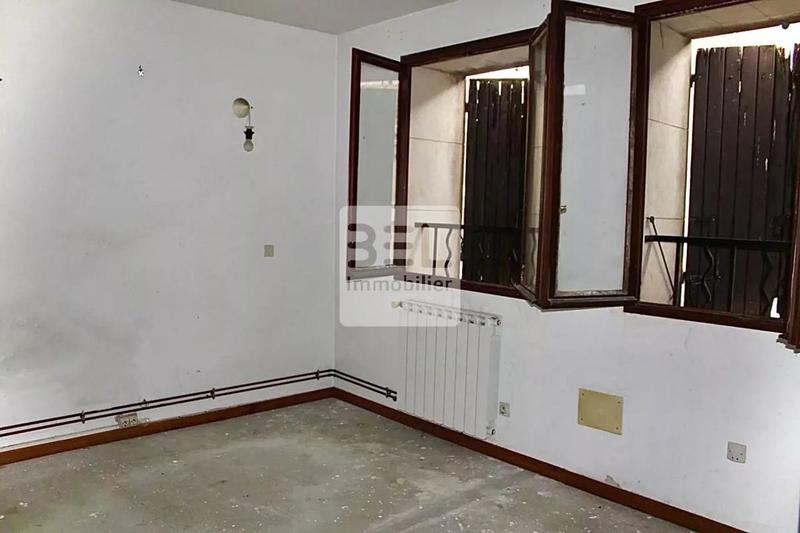 Appartement - 120 m² - 6 pièces