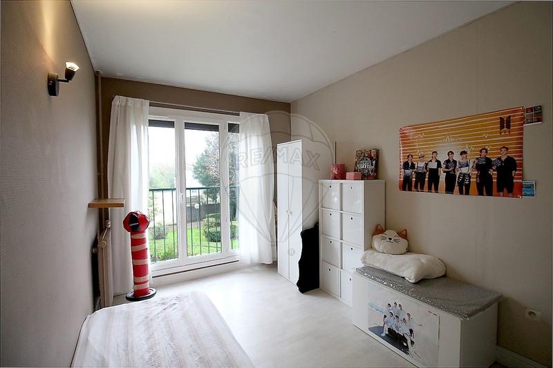 Appartement - 82 m² - 3 pièces