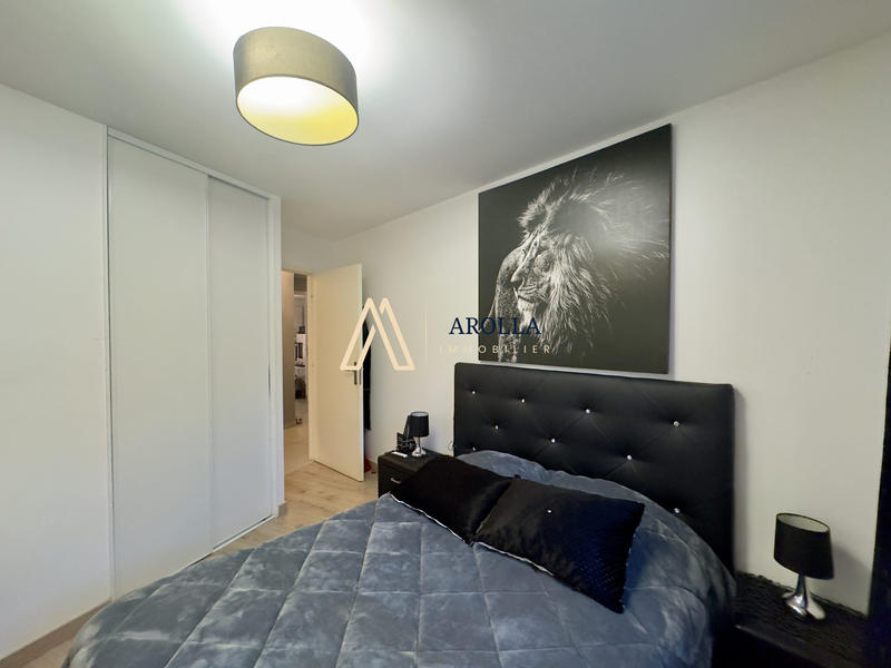 Appartement - 83 m² - 4 pièces