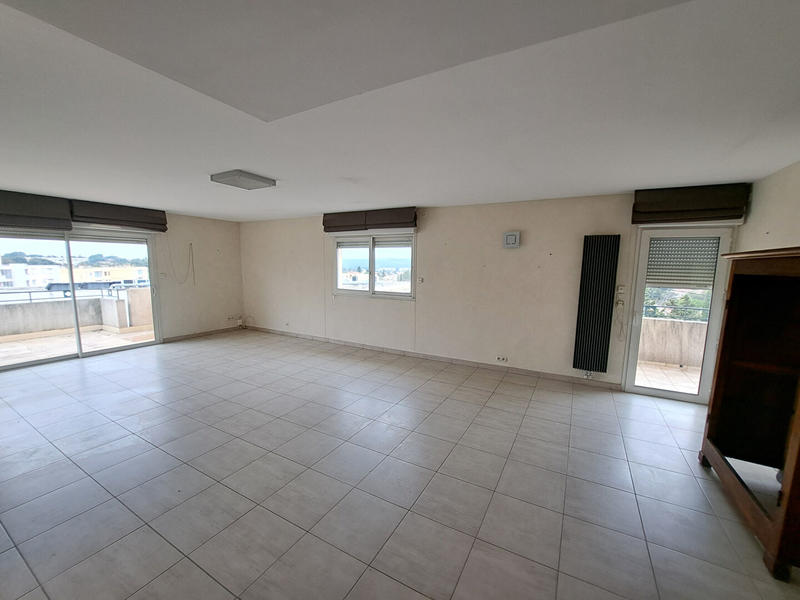 Appartement - 95 m² - 3 pièces