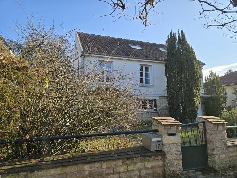 Maison - 144 m² - 7 pièces