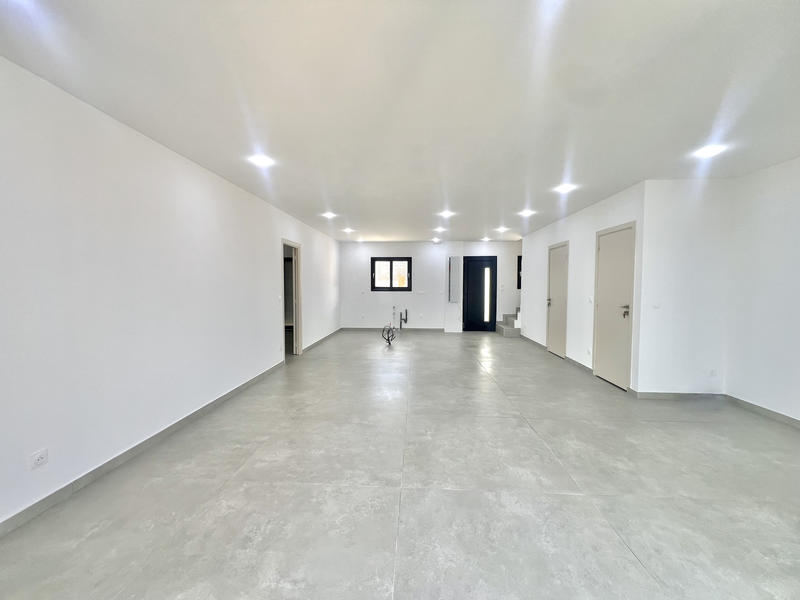 Maison - 118 m² - 6 pièces