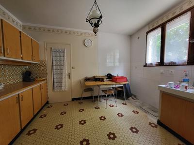 Maison ancienne - 162 m² - 7 pièces