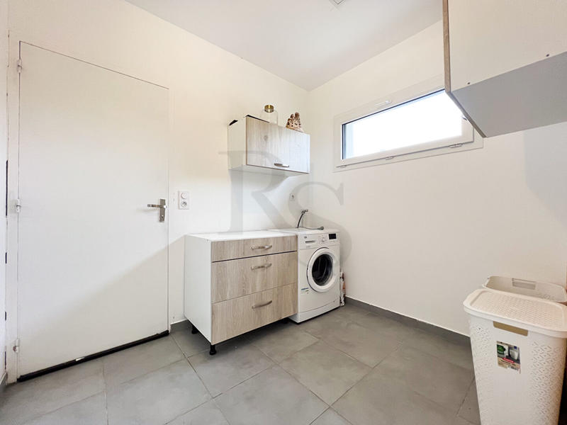 Maison - 98 m² - 5 pièces