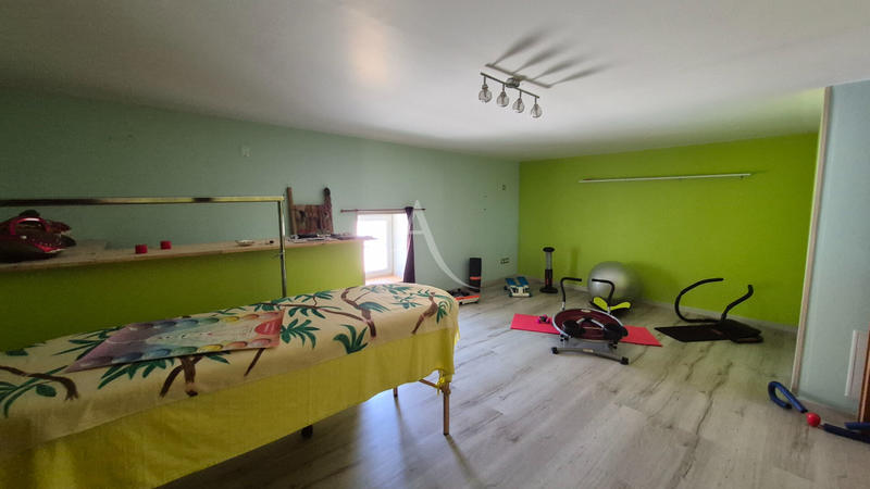 Maison - 157 m² - 5 pièces