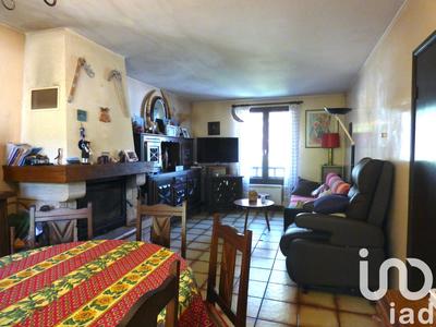 Maison - 94 m² - 6 pièces